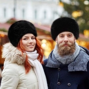 Skullies & Beanies Women's Winter Faux Fur Hat Cossack Russian Style Warm Hat with Wool Gloves - Black - CN192260XHZ $14.21
