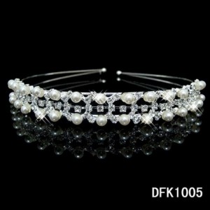 Headbands Delicate Wedding Princess Pearl Crystal Rhinestone Tiara Crowns Headband - CF11O0YFUTF $9.05