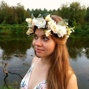 Headbands Bohemia Big Lilies Floral Crown Party Wedding Hair Wreaths Hair Bands Flower Headband (White) - White - C718C0HN7DX...